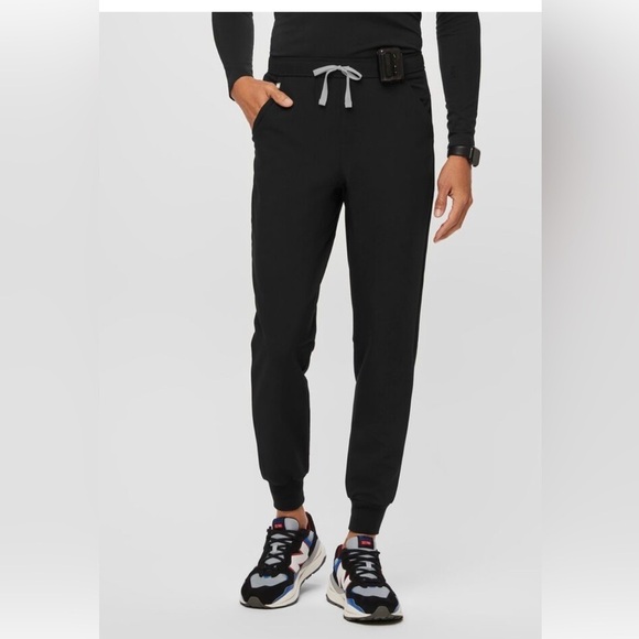 Figs Tansen Jogger Scrub Pants in Black Men’s , size Small - Picture 1 of 12
